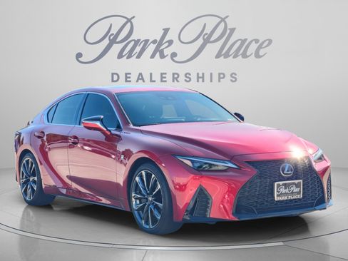 Used 2024 Lexus IS 350 F Sport RWD image 4