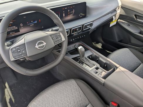 New 2026 Nissan Sentra SV w/ SV Convenience Package FWD image 11