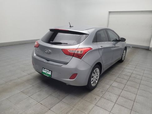 Used 2016 Hyundai Elantra GT FWD image 9