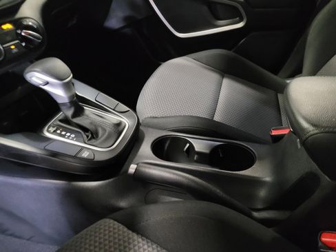 Used 2023 Kia Soul LX w/ LX Technology Package image 26