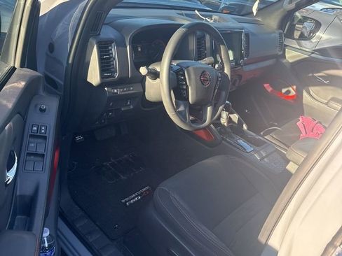 Used 2023 Nissan Frontier PRO-4X w/ Pro Convenience Package AWD/4WD image 1