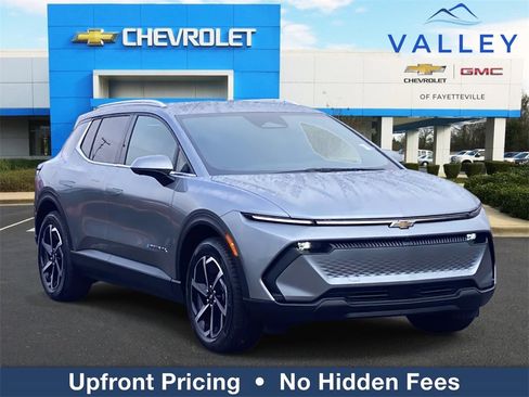 New 2026 Chevrolet Equinox EV LT image 1