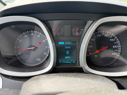Used 2016 Chevrolet Equinox LT w/ Convenience Package AWD/4WD image 11