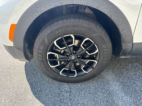 Used 2023 Hyundai Santa Cruz SEL w/ Activity Package image 11