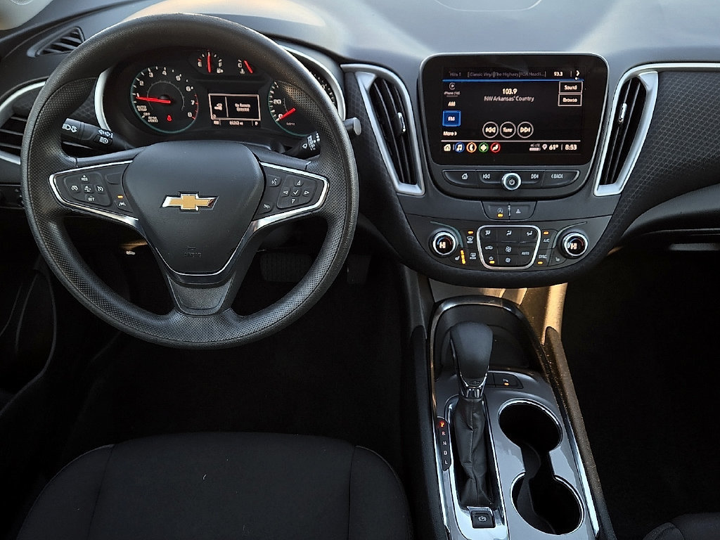 Used 2024 Chevrolet Malibu LT FWD image 10