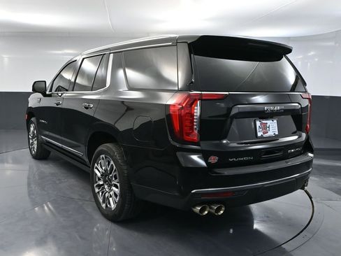 Used 2024 GMC Yukon Denali Ultimate AWD/4WD image 9