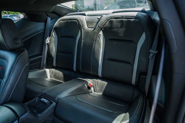 Used 2018 Chevrolet Camaro SS RWD image 36