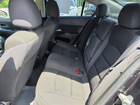 Used 2014 Chevrolet Cruze LT FWD image 4