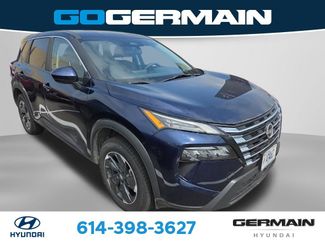 Used 2024 Nissan Rogue SV AWD/4WD video 1