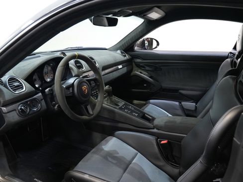 Used 2023 Porsche 718 Cayman GT4 RS image 36