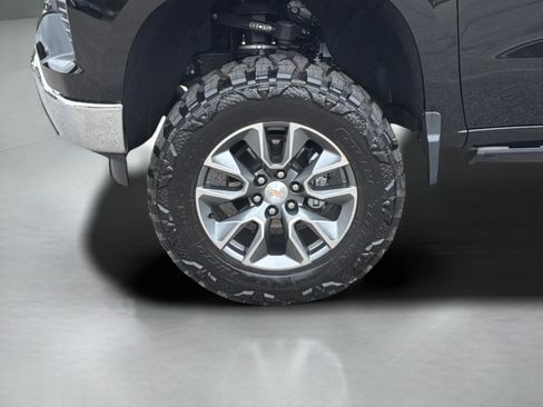 Used 2026 Chevrolet Silverado 1500 LT w/ All Star Edition Plus image 18