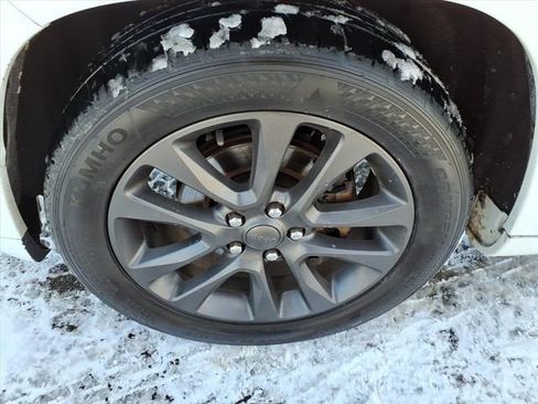 Used 2018 Jeep Grand Cherokee High Altitude image 9