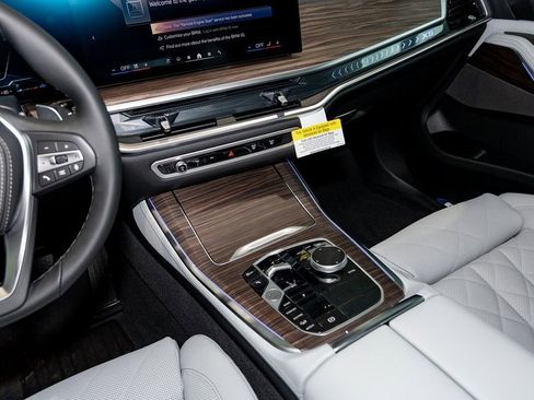 New 2026 BMW X5 xDrive40i w/ Climate Comfort Package image 22