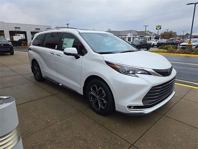 New 2026 Toyota Sienna Platinum