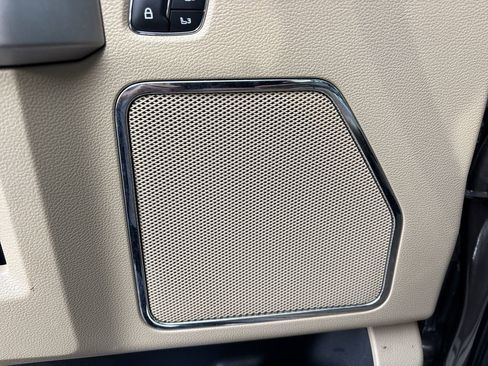 Used 2021 Ford F250 Lariat w/ Chrome Package image 13