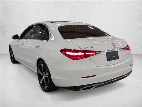 Used 2025 Mercedes-Benz C 300 Sedan image 8