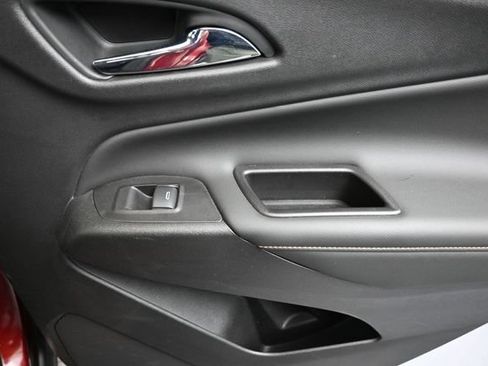 Used 2020 Chevrolet Equinox Premier AWD/4WD image 15