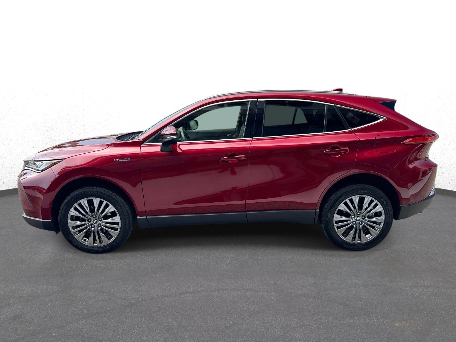 Used 2021 Toyota Venza Limited AWD/4WD image 6