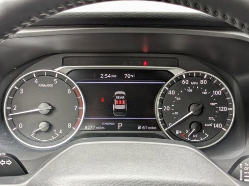 Certified 2025 Nissan Rogue SV FWD image 18