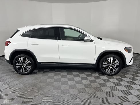New 2026 Mercedes-Benz GLA 250 4MATIC image 14