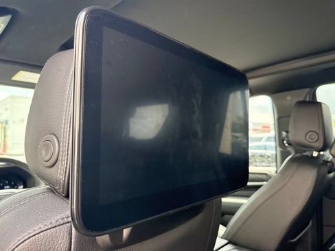 Used 2023 GMC Yukon Denali AWD/4WD image 14