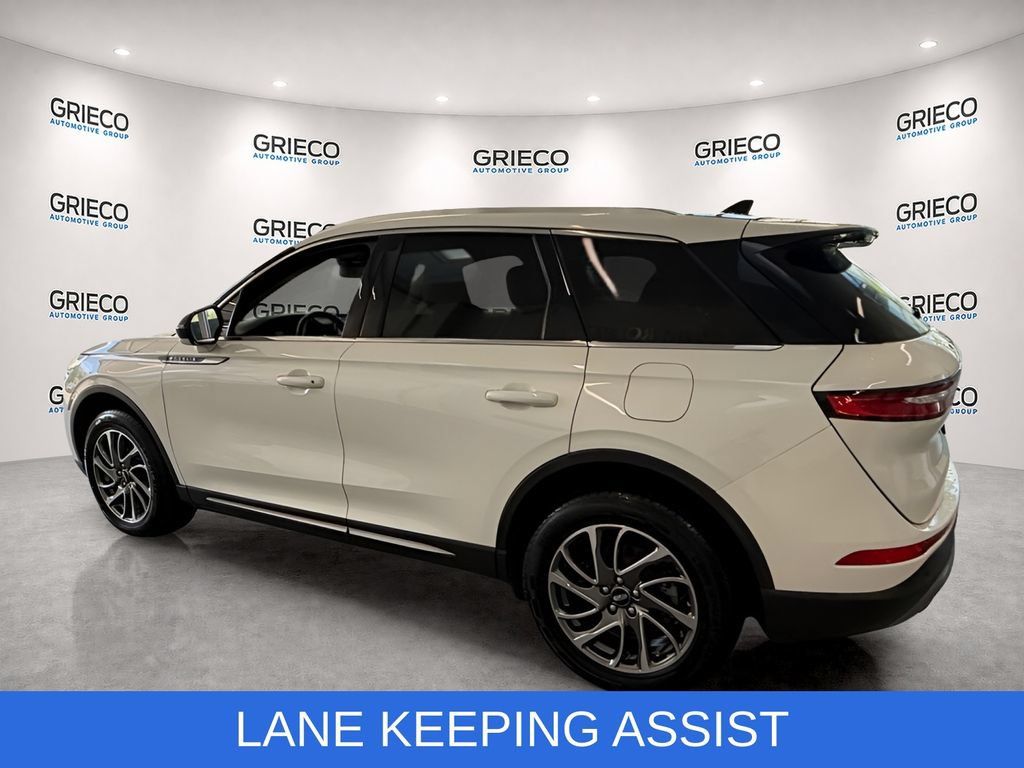 Used 2022 Lincoln Corsair FWD image 5