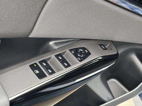 Used 2026 BMW X3 xDrive30 w/ M Sport Package image 14