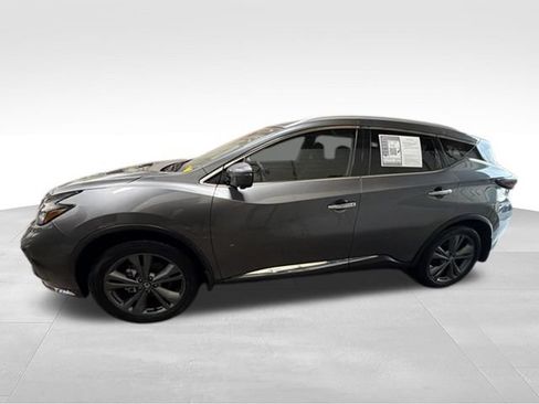Used 2022 Nissan Murano Platinum w/ Cargo Package FWD image 2