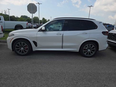 New 2026 BMW X5 xDrive50e AWD/4WD image 8
