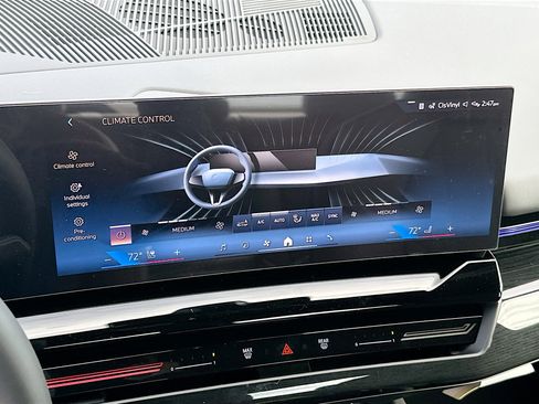 New 2026 BMW 530i 530i w/ Premium Package image 13