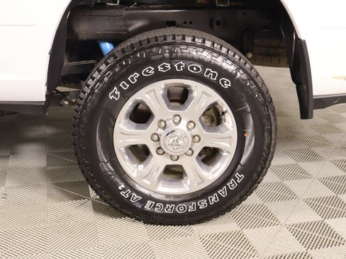 Used 2024 RAM 2500 Big Horn w/ Off Road Package AWD/4WD image 17