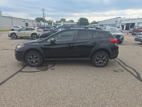 Used 2021 Subaru Crosstrek 2.5i Sport w/ Moonroof Package AWD/4WD image 9