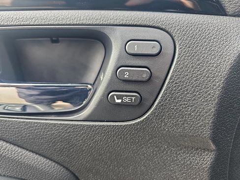 Used 2021 Honda Pilot Black Edition image 12