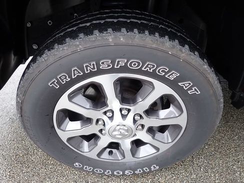 Used 2024 RAM 3500 Limited w/ Towing Technology Group AWD/4WD image 14