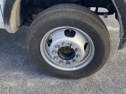 New 2026 RAM 5500 Tradesman w/ Chrome Appearance Group image 10