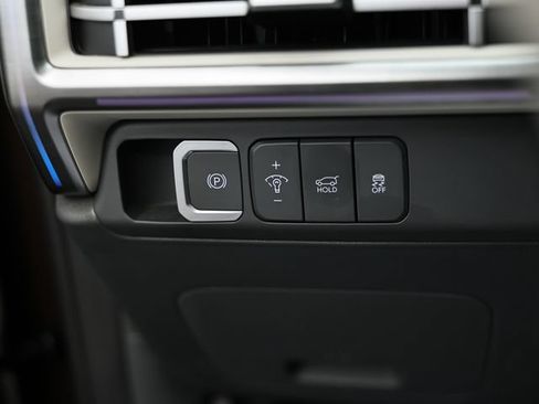 Certified 2026 Hyundai Santa Fe Limited AWD/4WD image 18