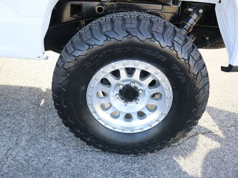 New 2025 Ford F150 XL w/ Equipment Group 103A High image 52