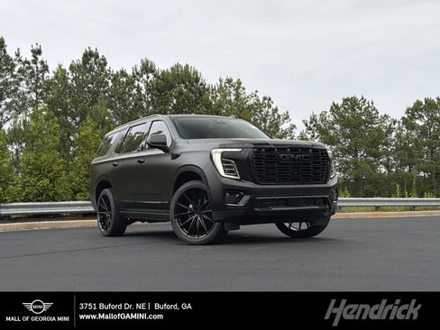 Used 2026 GMC Yukon Denali w/ Sun & Power Step Package AWD/4WD image 1