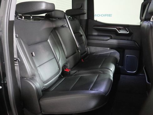 Used 2024 GMC Sierra 1500 SLT w/ SLT Premium Package image 19