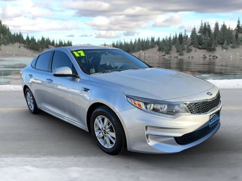 Used 2017 Kia Optima LX image 1