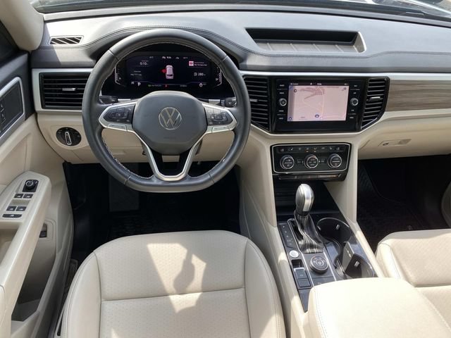 Used 2023 Volkswagen Atlas SEL AWD/4WD image 8