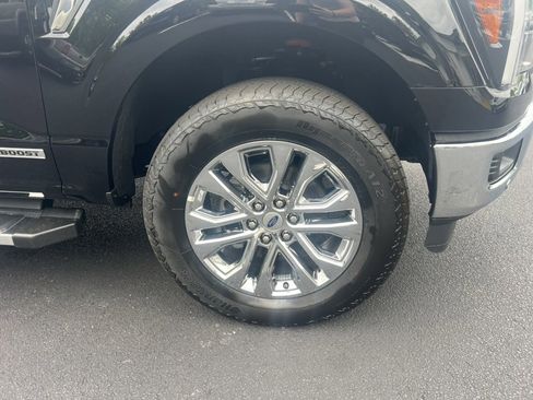 New 2025 Ford F150 Lariat w/ Equipment Group 502A High image 11