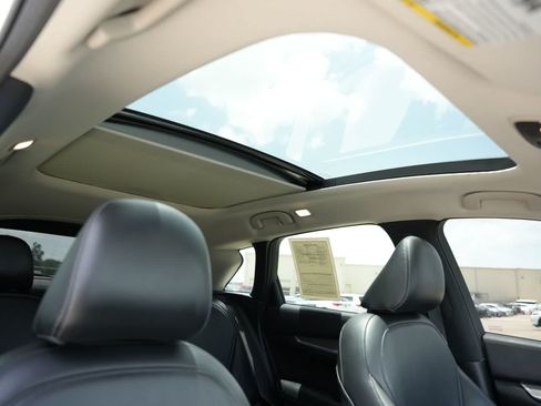 Certified 2023 INFINITI QX50 Luxe FWD image 23