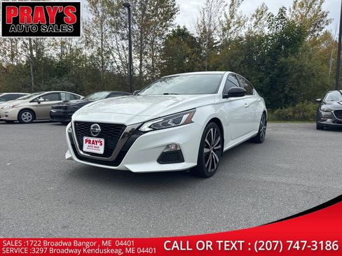 Used 2021 Nissan Altima 2.5 SR w/ SR Premium Package image 1