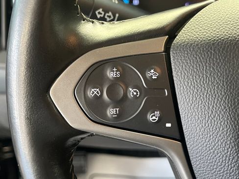 Used 2021 Chevrolet Colorado Z71 w/ Safety Package AWD/4WD image 24