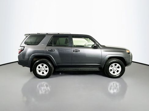 Used 2016 Toyota 4Runner SR5 Premium AWD/4WD image 10