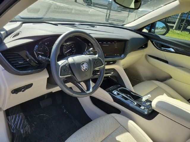 Used 2023 Buick Envision Essence AWD/4WD image 17