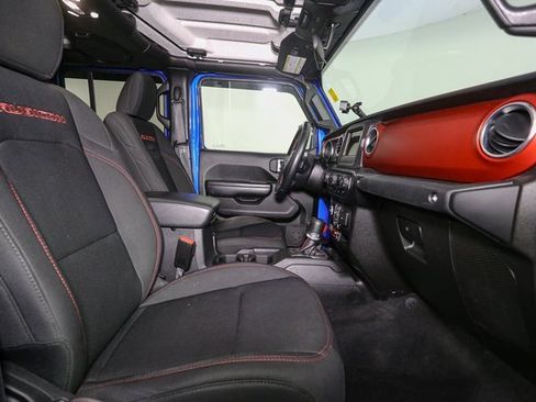 Used 2021 Jeep Gladiator Rubicon image 16