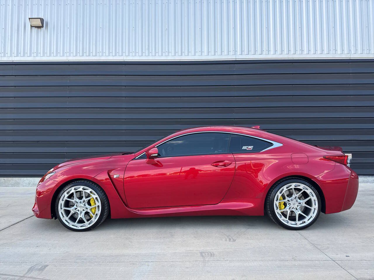 Used 2017 Lexus RC F w/ Premium Package RWD image 2