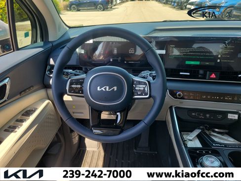 New 2026 Kia Carnival EX FWD image 23